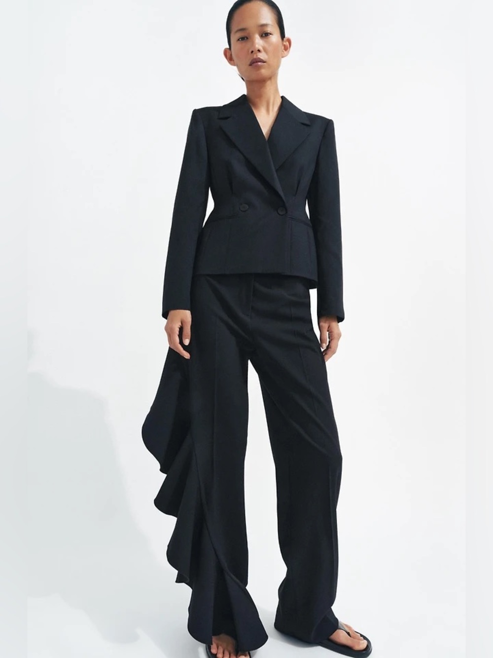 NWT Zara Woman Bloggers Fav RUFFLE PANTS ZW COLLECTION Black Size S Small